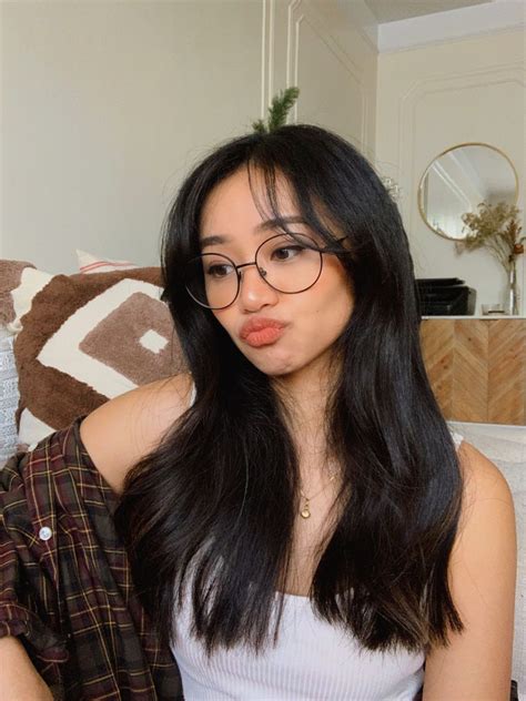 curtain bangs glasses